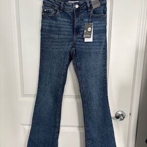 Denim co. Mid-Rise Flare Jeans Size 6 *NWT*